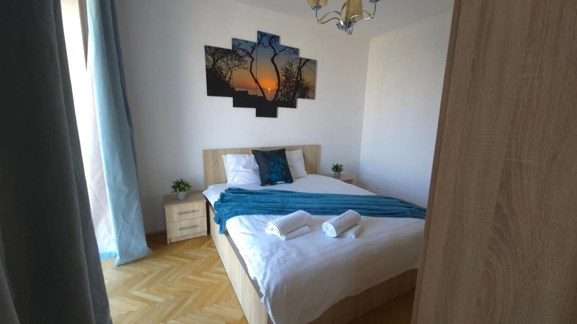 Atheneum Apartament Bukarest 0*,