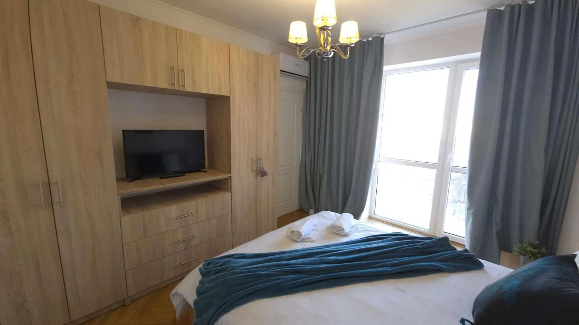 Lägenhet Atheneum Apartament Bukarest