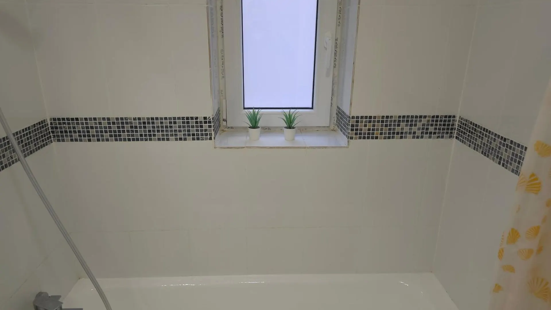 Atheneum Apartament Bukarest Lägenhet